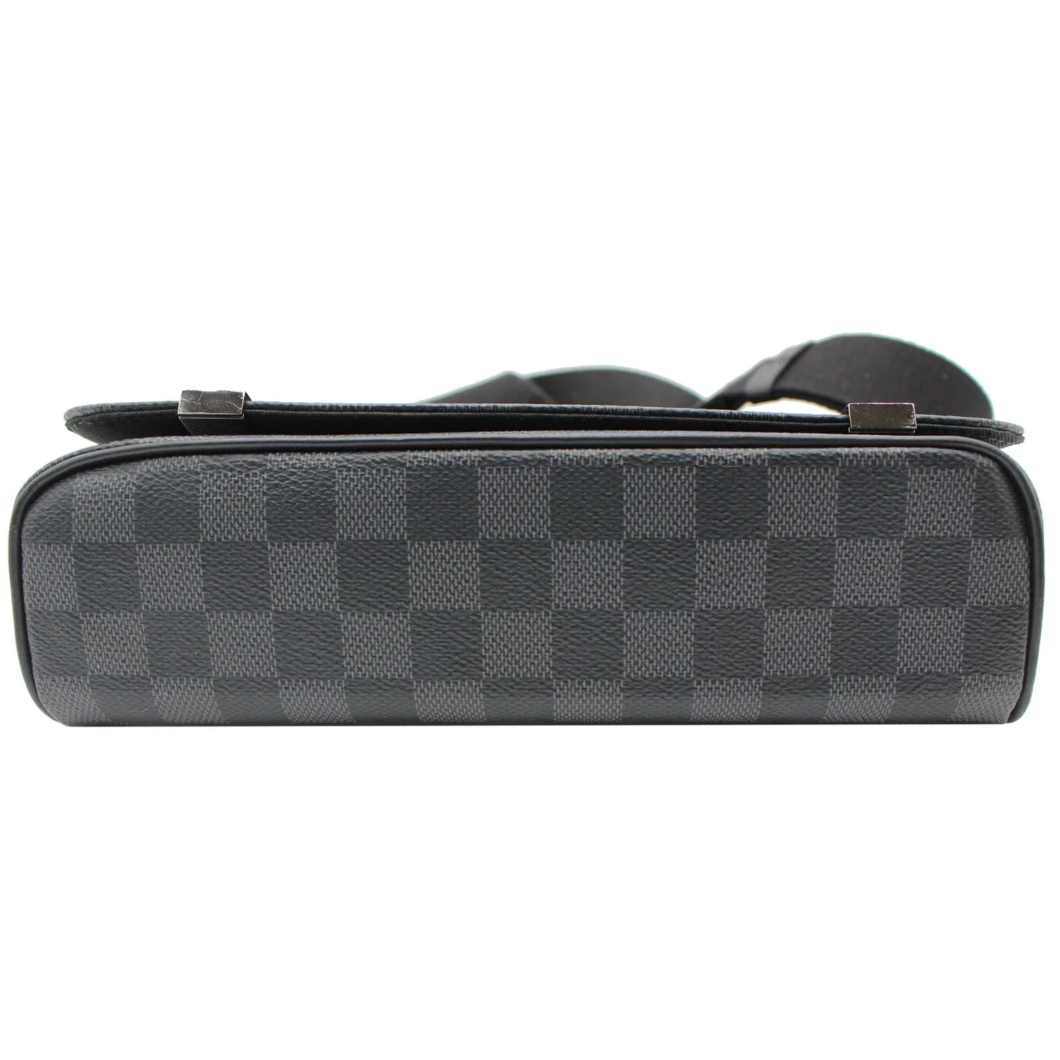 LOUIS VUITTON District MM Damier Graphite Messenger Bag Black