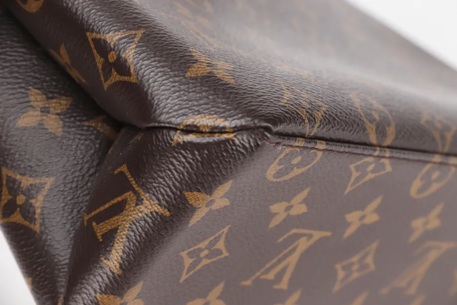 LOUIS VUITTON MARIGNAN MESSENGER BAG (AR2108) MONOGRAM CANVAS GOLD HARDWARE, WITH STRAP, NO DUST COVER