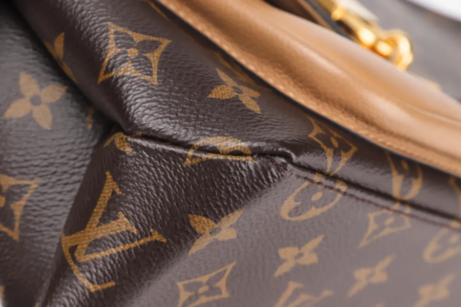 LOUIS VUITTON MARIGNAN MESSENGER BAG (AR2108) MONOGRAM CANVAS GOLD HARDWARE, WITH STRAP, NO DUST COVER