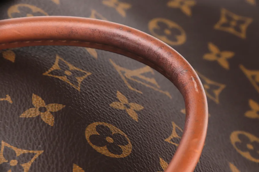 LOUIS VUITTON MARIGNAN MESSENGER BAG (AR2108) MONOGRAM CANVAS GOLD HARDWARE, WITH STRAP, NO DUST COVER