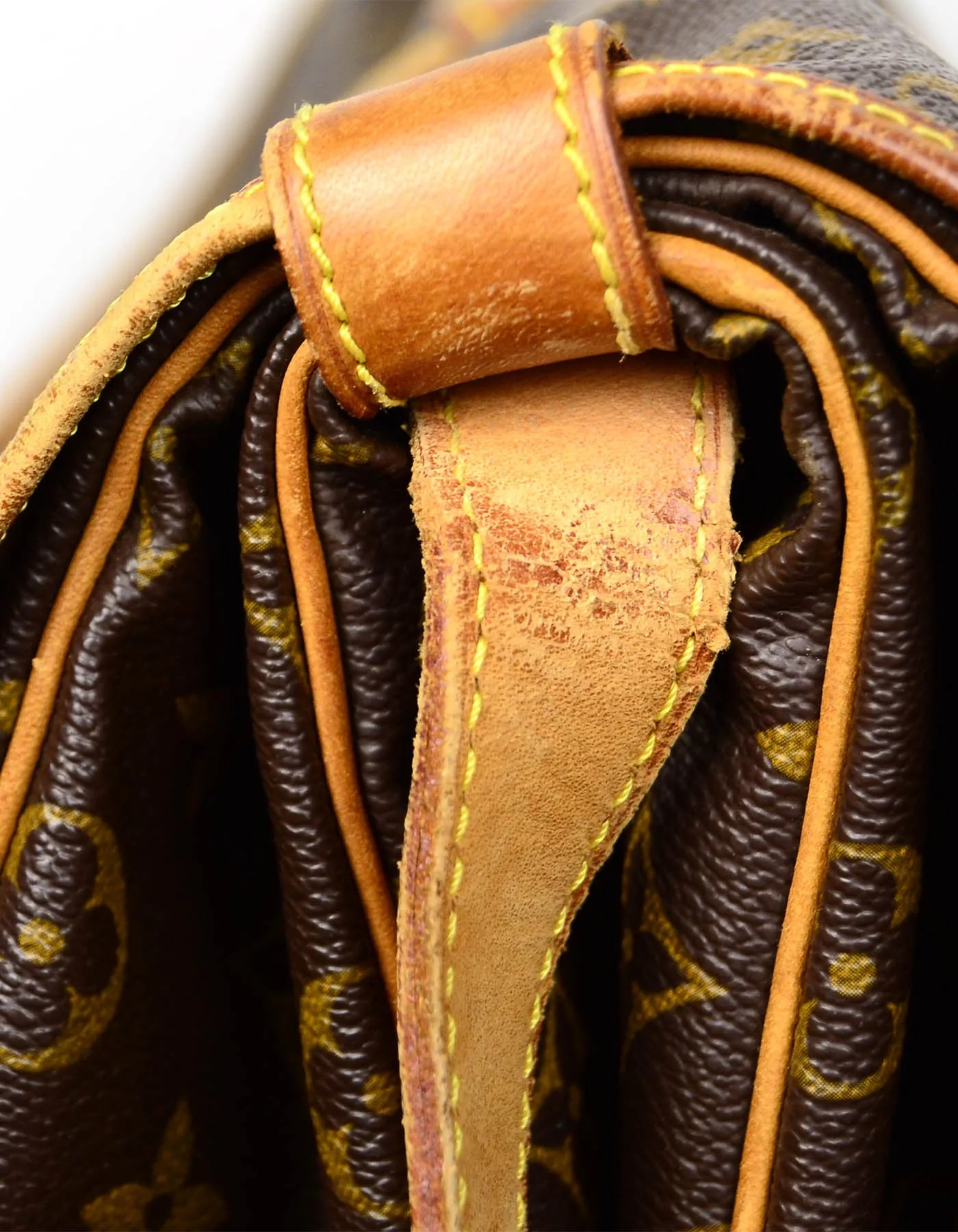 Louis Vuitton Monogram Saumur 35 Double Saddle Messenger Bag