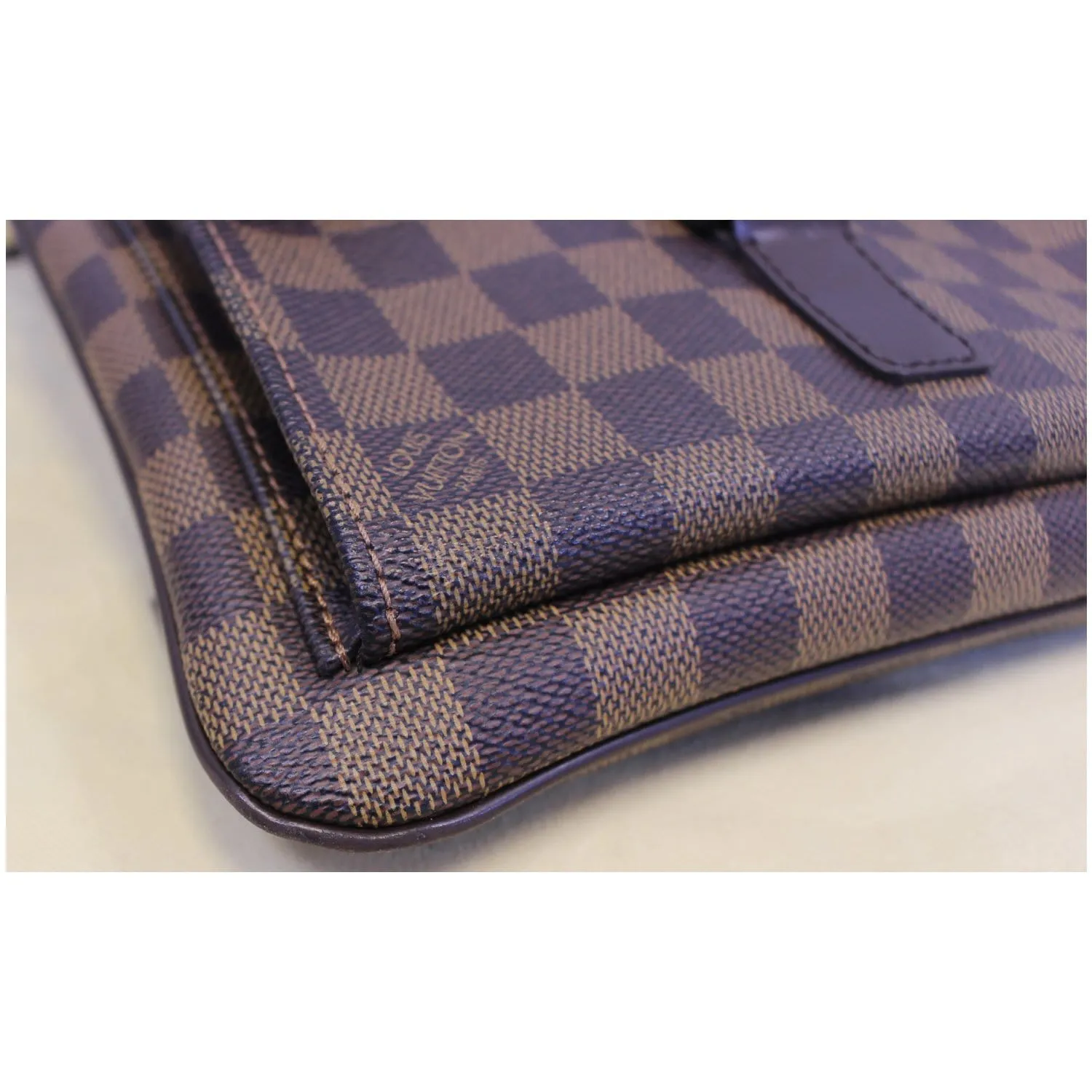 LOUIS VUITTON Pochette Melville Damier Ebene Shoulder Crossbody Bag