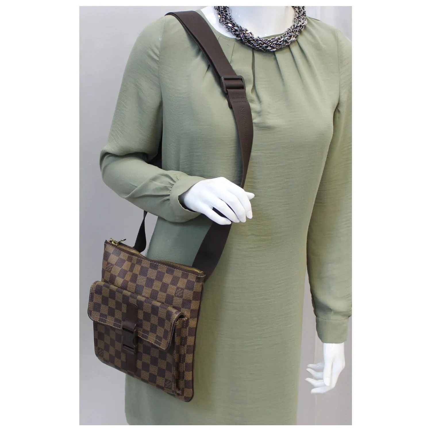 LOUIS VUITTON Pochette Melville Damier Ebene Shoulder Crossbody Bag