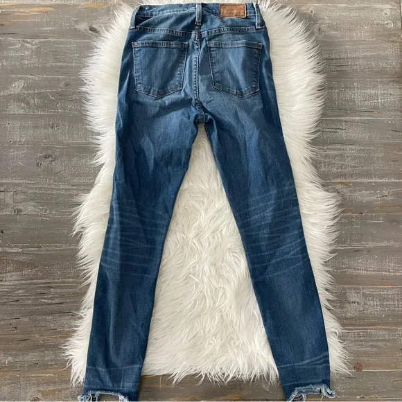 Madewell 10&quot; High-Rise Skinny Jeans: Chewed-Hem Edition  Item G9219
