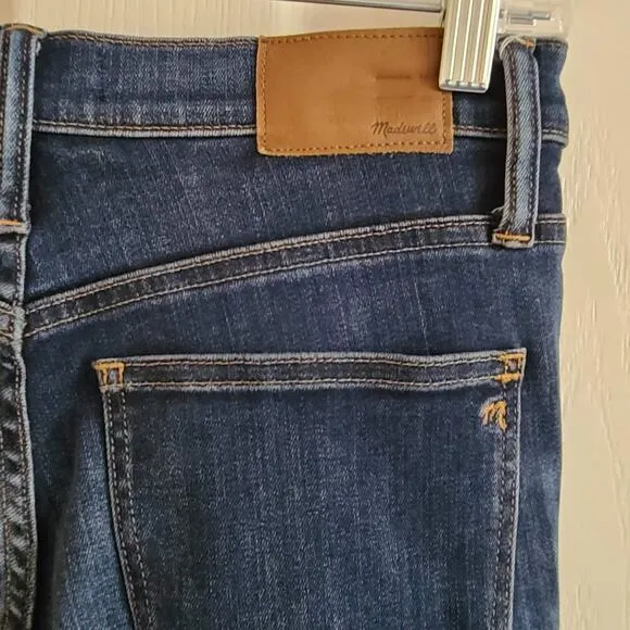MADEWELL 10&quot; High-Rise Skinny Jeans in Danny Wash G7391 Women's Size 27