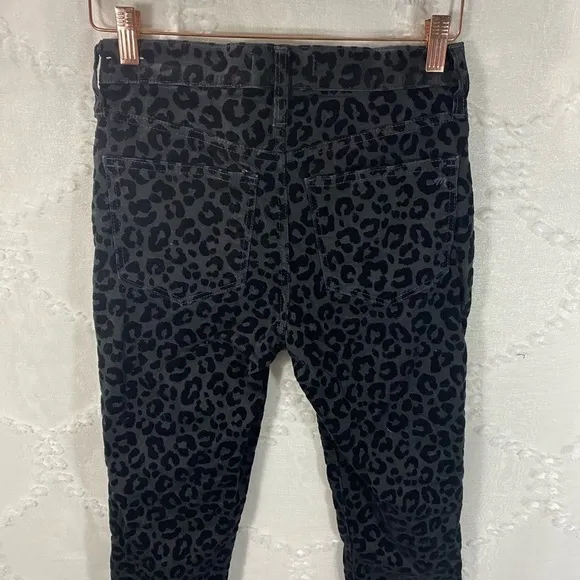 Madewell 9” mid rise black leopard skinny jean size 24