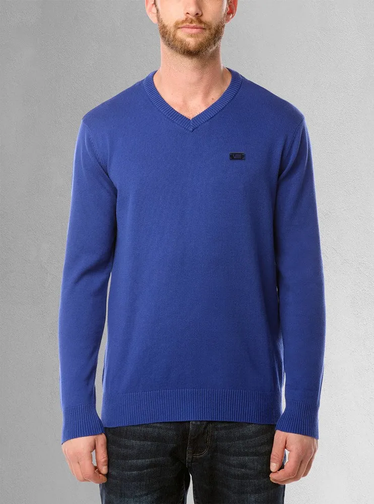 Men's basic v-neck sweater