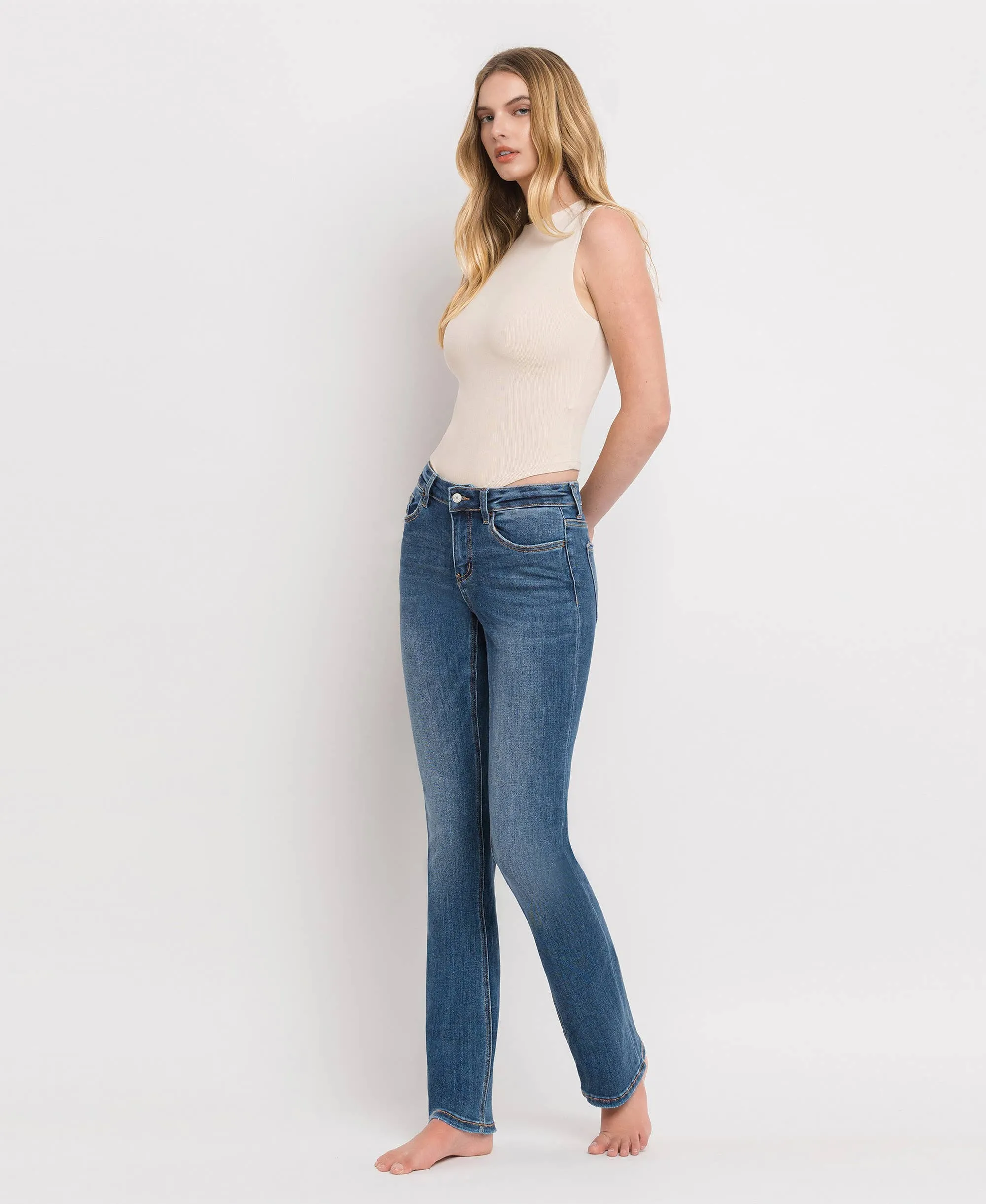 Mid Rise Bootcut Vervet Jeans: Titillating