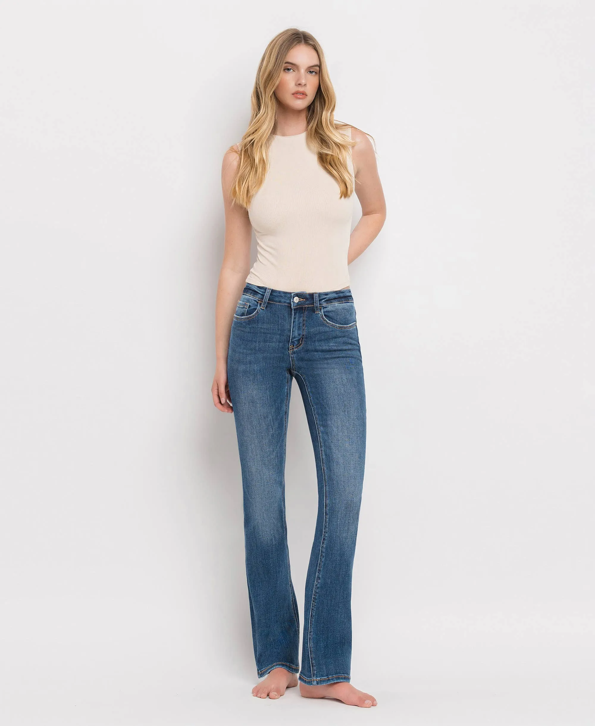 Mid Rise Bootcut Vervet Jeans: Titillating