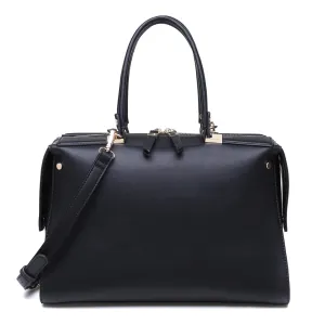 Nadia Satchel
