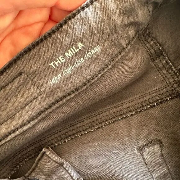 NWOT AG Mila High Rise Skinny 26