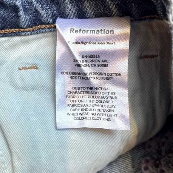 NWT. Reformation Charlie High Rise Fauna Embroidered Denim Jean Short Size 25