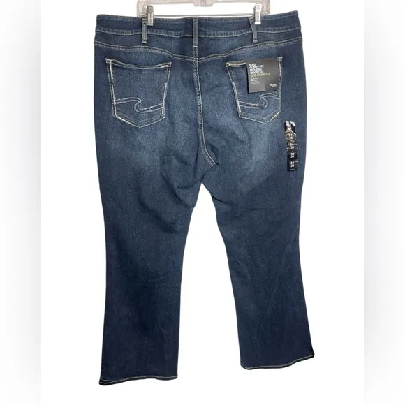 NWT SILVER jeans size 24W Suzi Curvy Fit Midrise Bootcut Blue Jeans 💙💙