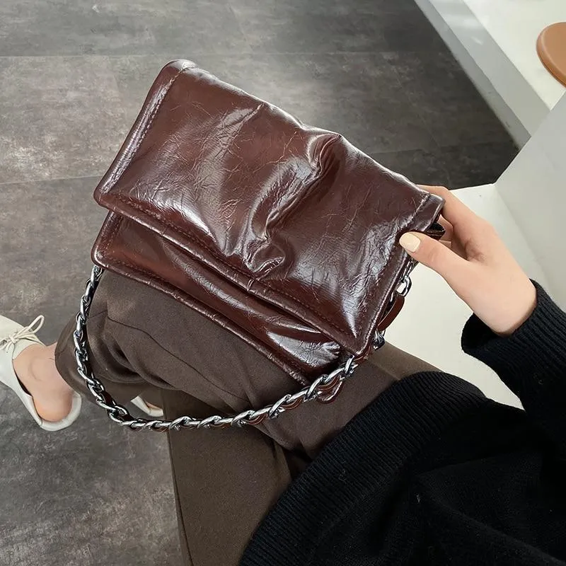 OCTAVIA Crossbody