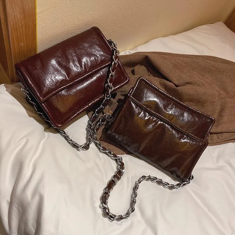 OCTAVIA Crossbody
