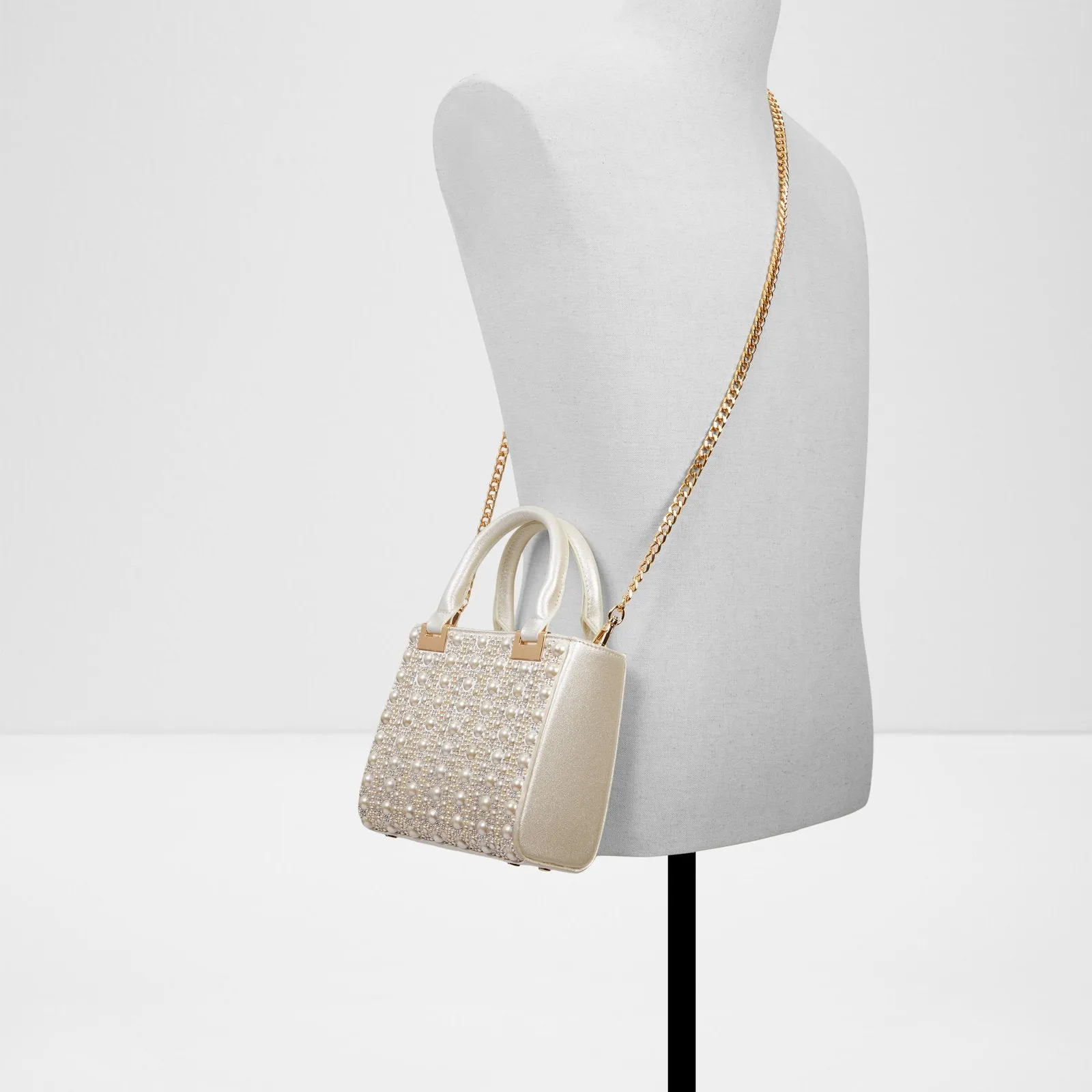 Pearleye / Satchel