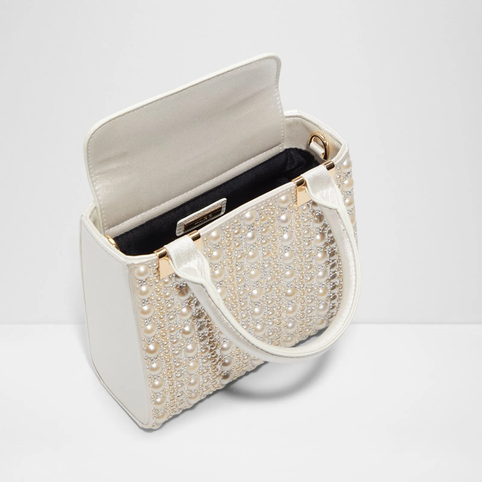 Pearleye / Satchel