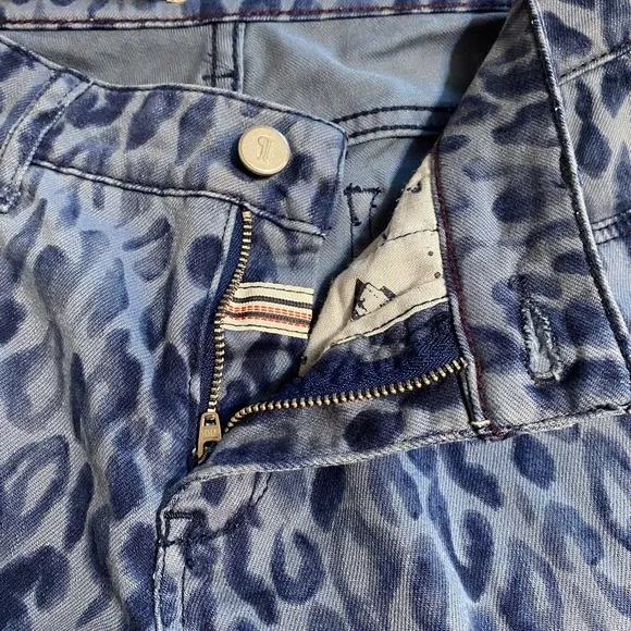 “PILCRO &amp; THE LETTERPRESS” MidRise Skinny Jeans