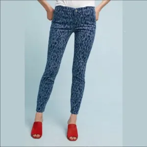 “PILCRO &amp; THE LETTERPRESS” MidRise Skinny Jeans