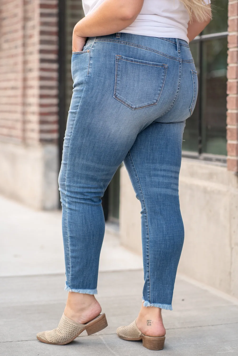 Plus Size High Rise Ripped Hem Skinny