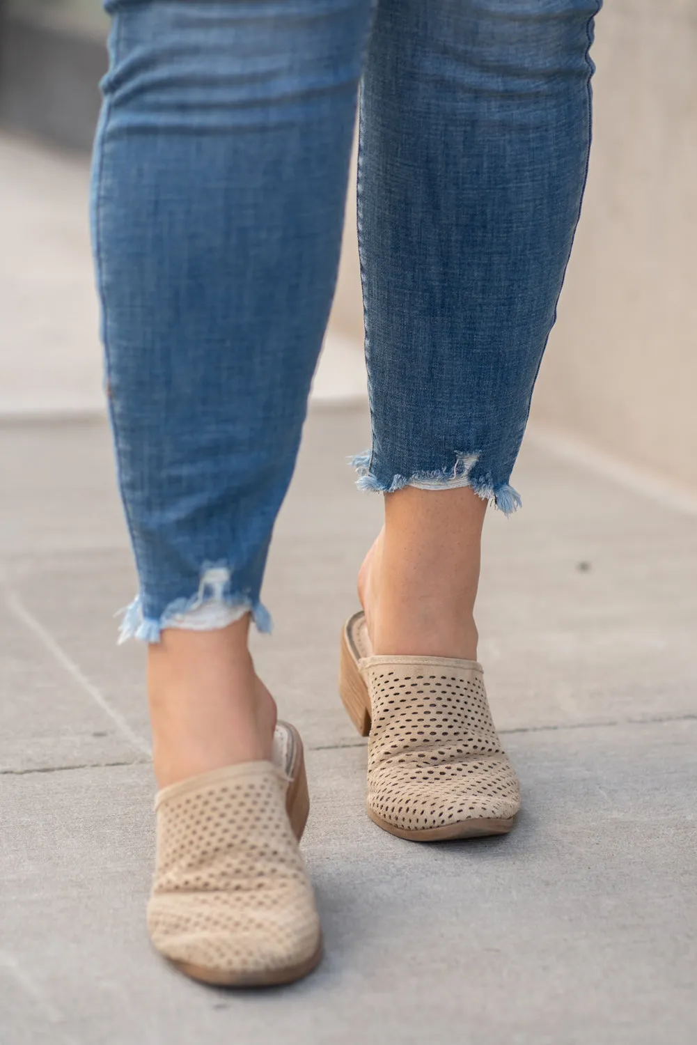 Plus Size High Rise Ripped Hem Skinny