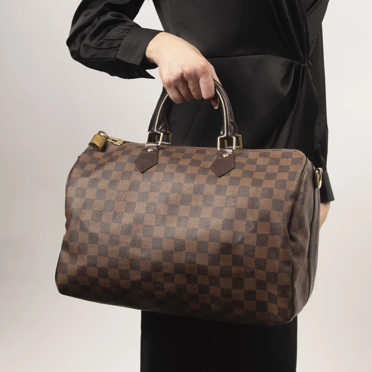 Pre-Owned Louis Vuitton Damier Ebene Speedy Bandouliere 35