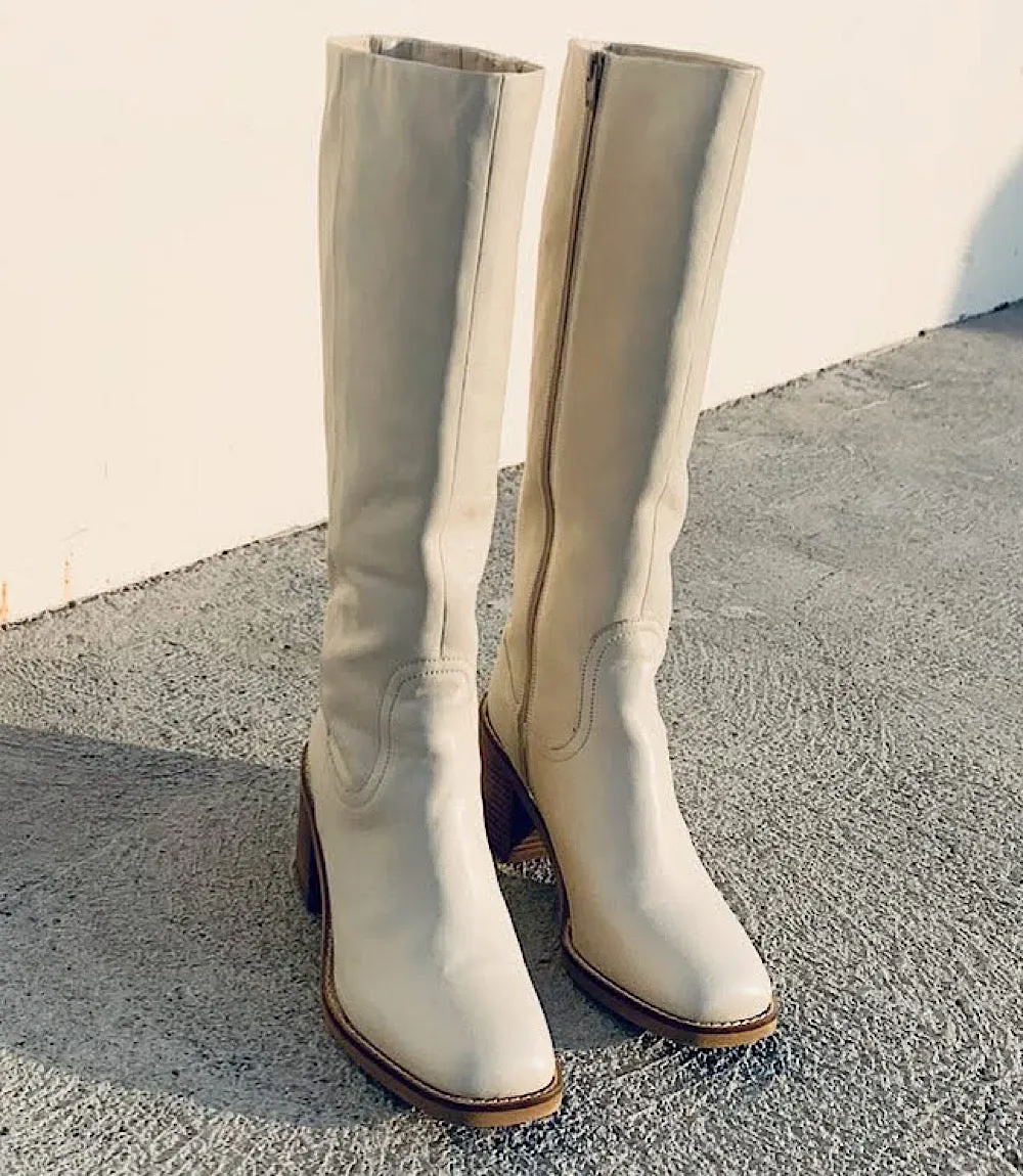Round Toe Knee High Boots