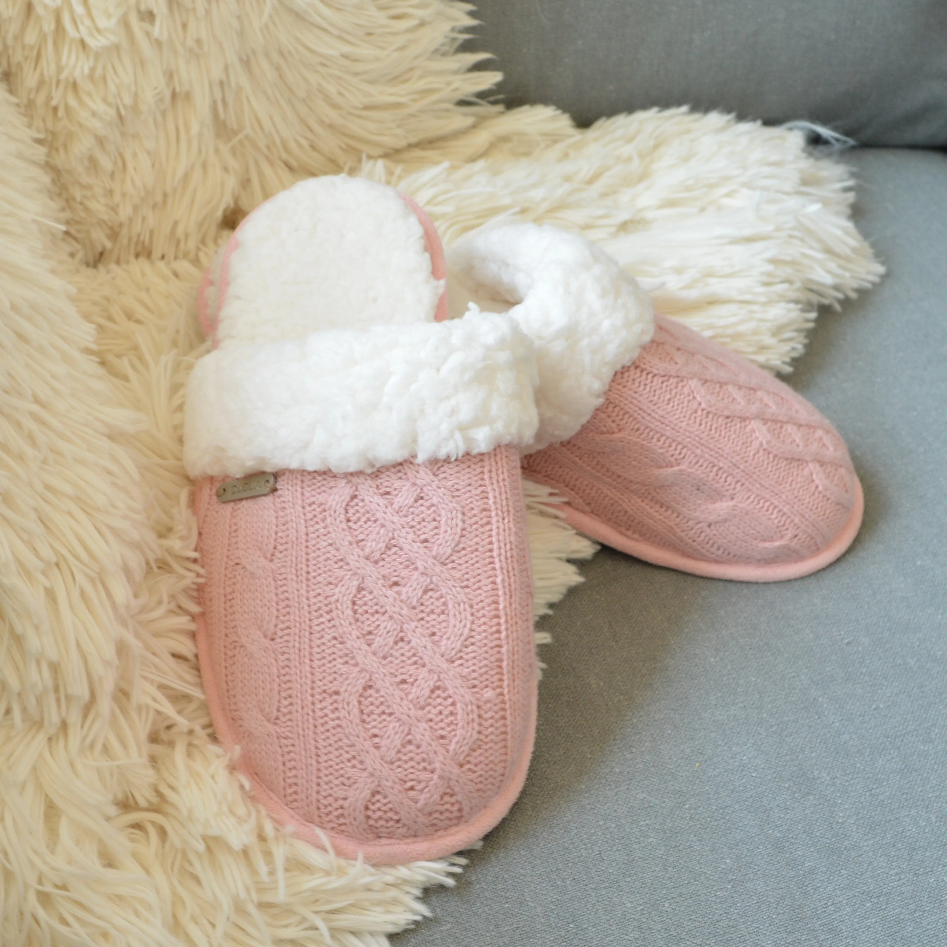 Slides | Cable Knit Blush