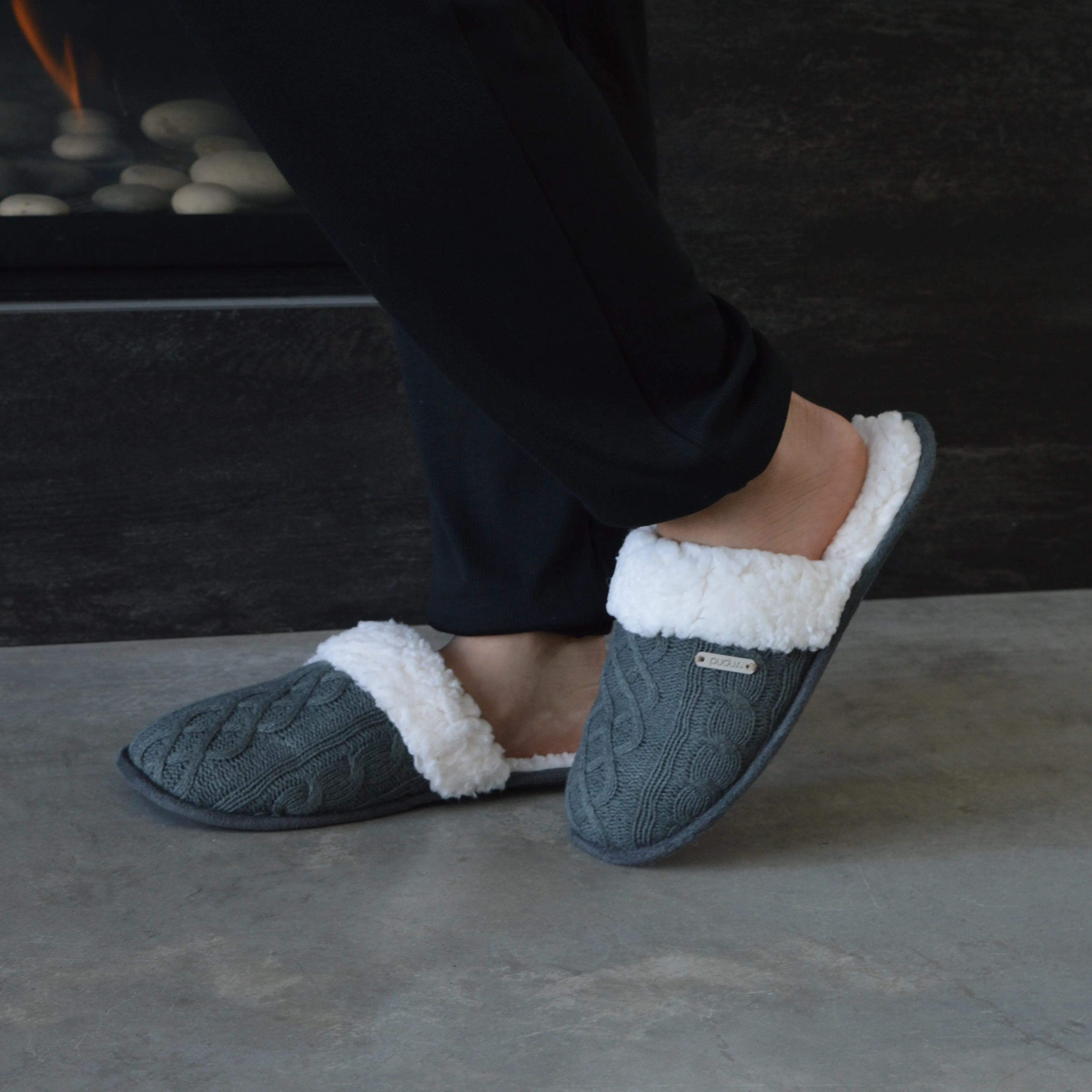 Slides | Cable Knit Grey