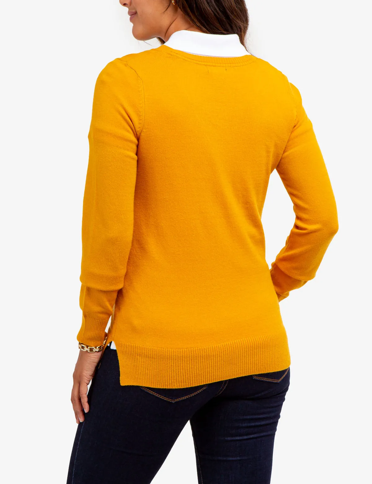 SOFT TOUCH V-NECK SWEATER