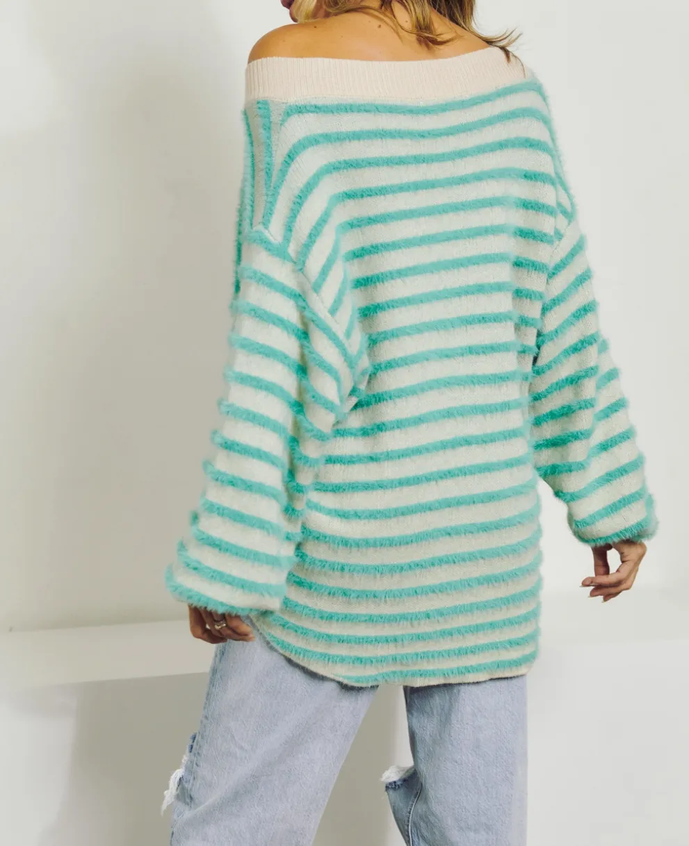 STRIPED V-NECK SWEATER