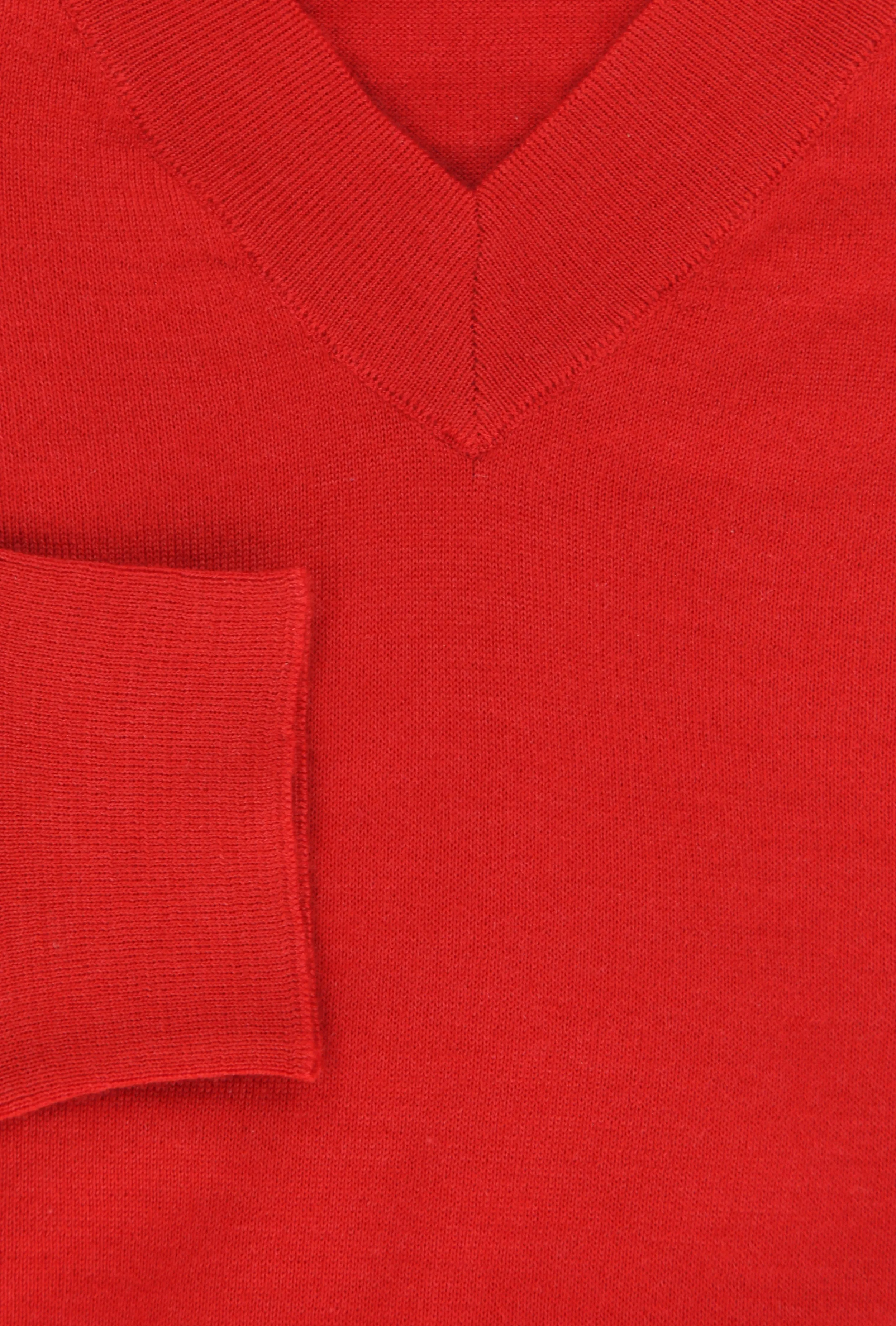 Svevo Parma Red V-Neck Sweater