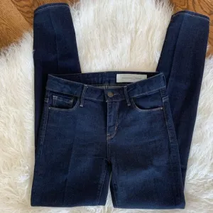 Treasure &amp; Bond Dark Wash High Rise Skinny Jeans