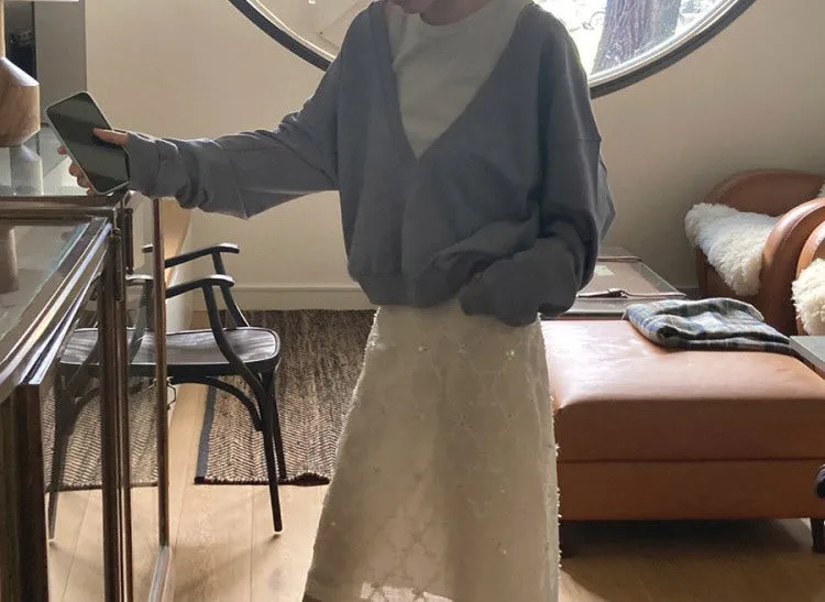 V-neck sweatshirt skirt