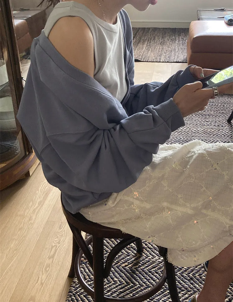 V-neck sweatshirt skirt