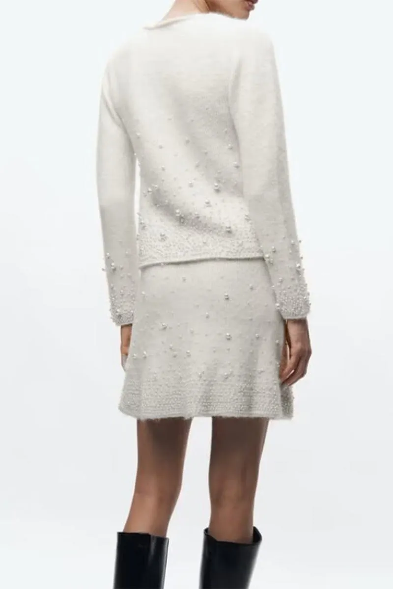 WJ676 Wool Rhinestone Sweater