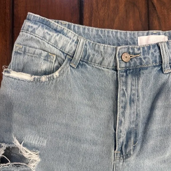Womans Vervet distressed bootcut jeans size 31