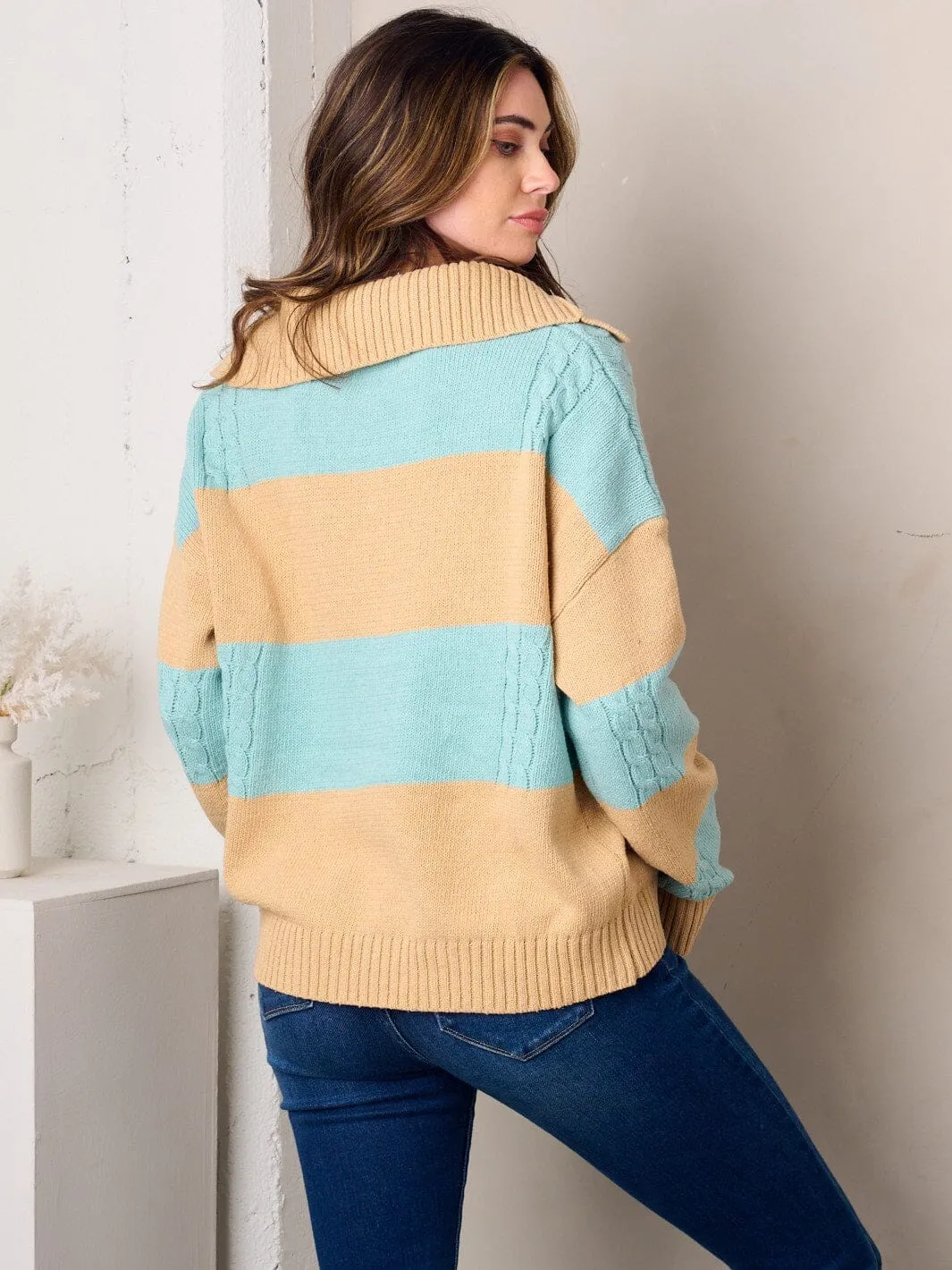 WOMEN'S LONG SLEEVE V-NECK COLORBLOCK SWEATER