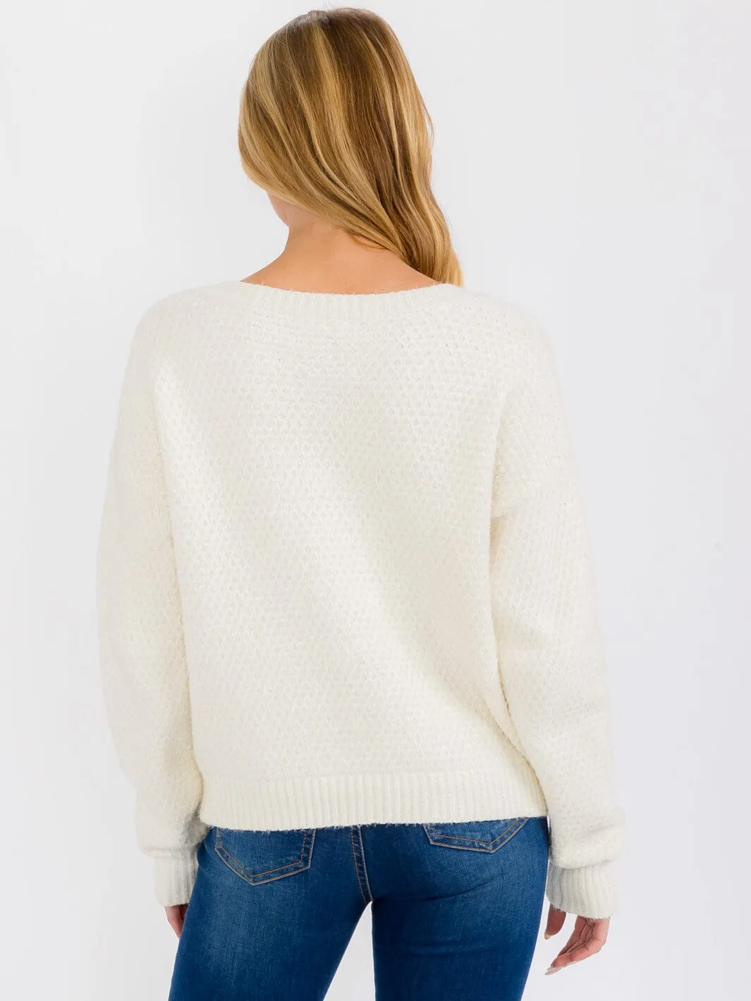 WOMEN'S LONG SLEEVE V-NECK PULLOVER SWEATER