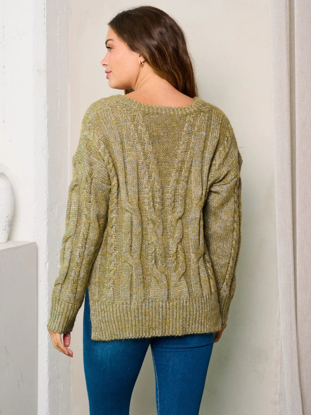 WOMEN'S LONG SLEEVES V-NECK KNIT SWEATER