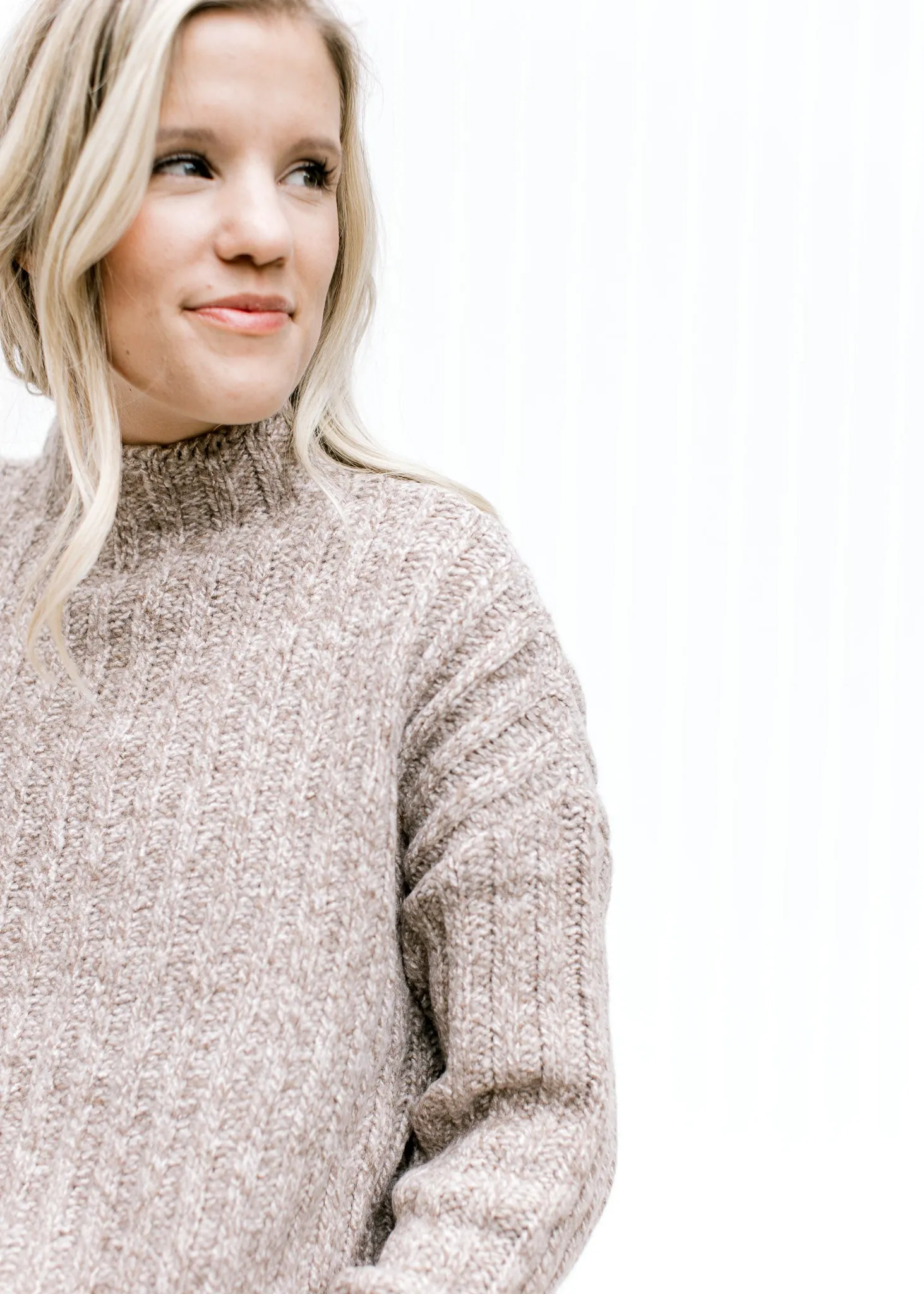 X Oatmeal Chunky Crew Sweater