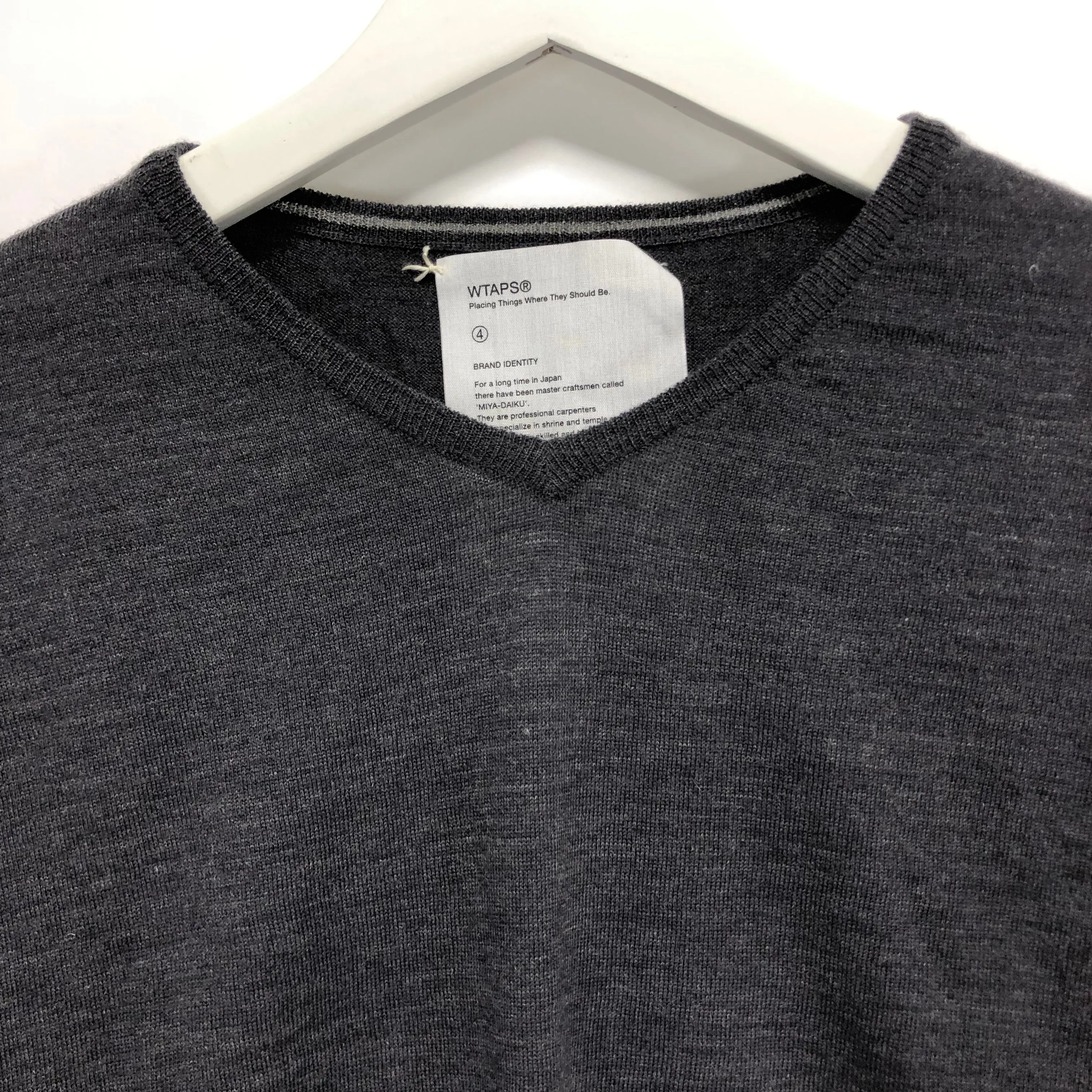 [XL]  WTaps Crew Wool V Neck Sweater Grey